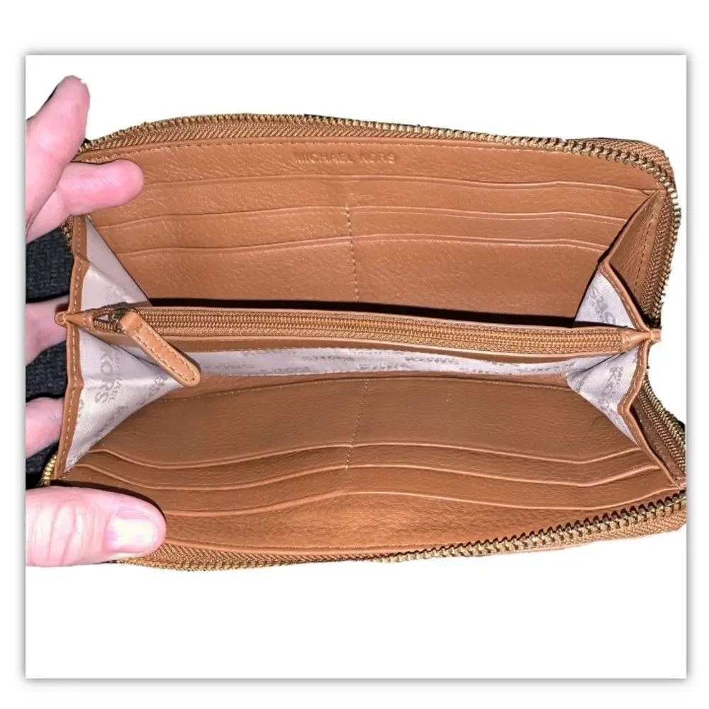 Brown Michael Kors Jet Set Continental Wallet - Picture 4 of 5